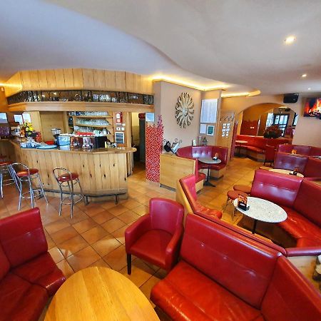 Hostel Novak Novo Mesto Eksteriør bilde